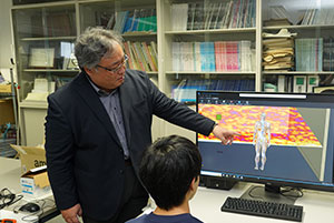 教授・博士（工学）　日景　隆