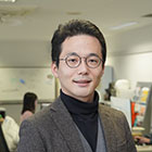 写真：教授・博士（工学）　松原　崇